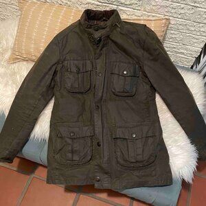 Barbour Corbridge Wax Jacket Men’s Large Olive